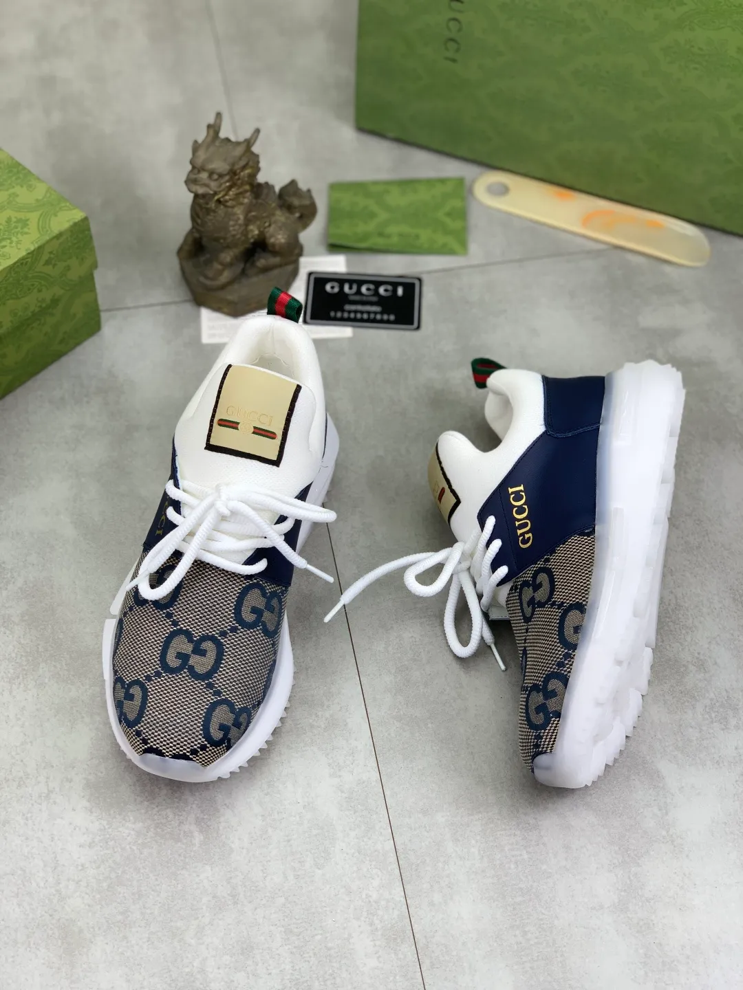 Men's shoes 💰P460💰[New style]🆘 Gucci [GUCCI] classic fashion high-top men's shoes, synchronized with counters, exquisite workmanship, exquisite color matching, the upper is made of original soft double G calfskin Gucci webbing ➕ first-layer pigskin lining ➕ pigskin feet The lasts made according to the original version are quite attractive both on the foot and in the placement. There is no need to explain the good style, the workmanship is superior, quality determines everything, absolutely versatile, code number: 38-44, 2️⃣colors🉑️ to choose from